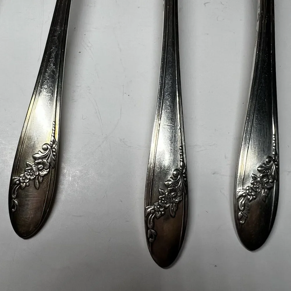 Lot of 8 Vintage Oneida Community TUDOR PLATE 6